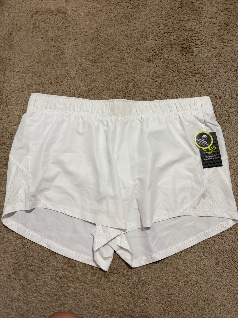 Women’s Plus Size 3X White Athletic Shorts NEW with Brief Lined NWT